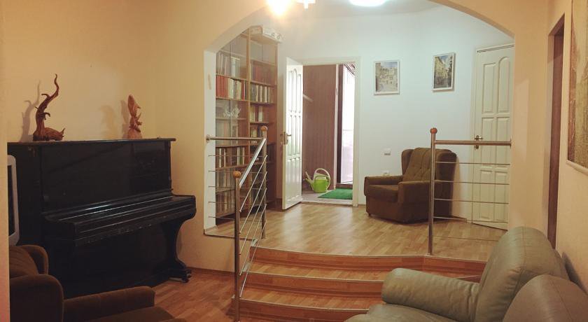 Гостиница Guest House Knayagini Gagarinoy 25/10 Утес-12